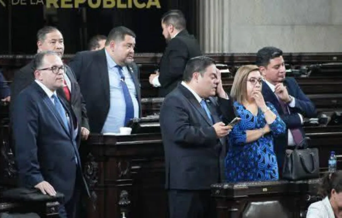 Fragmentación interna en la bancada Vamos