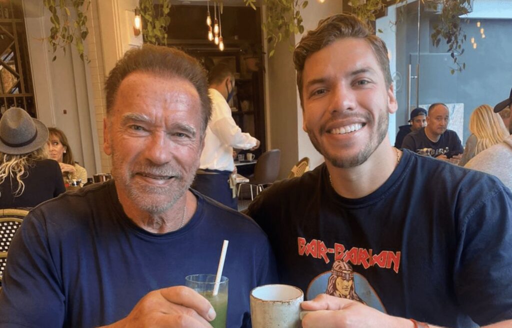 Joseph Baena, ha sido reconocido como el más guapo de los hijos de Arnold Schwarzenegger