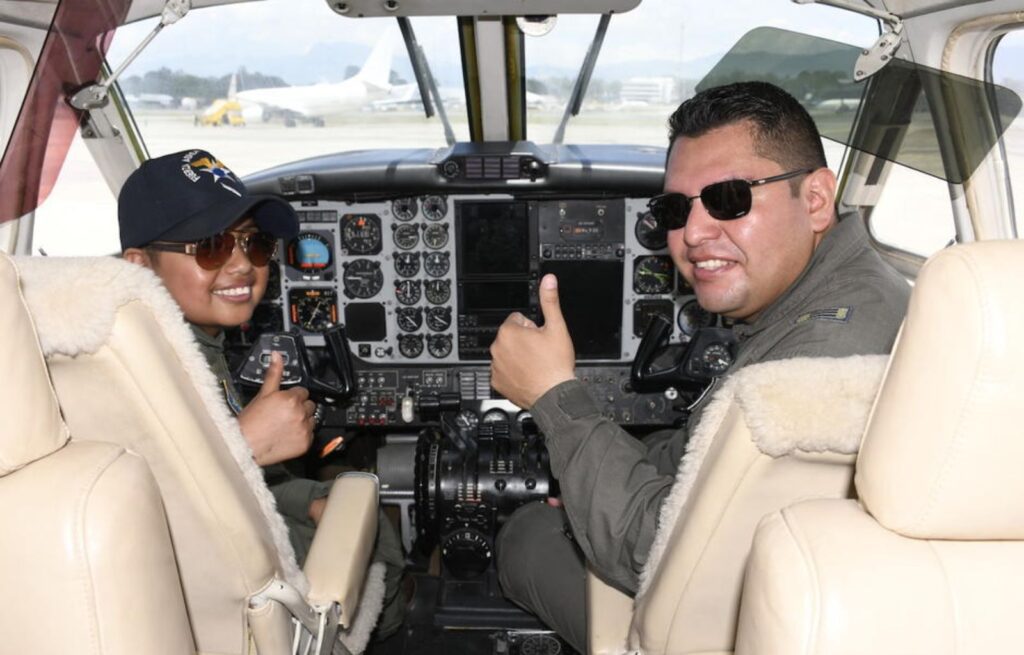 Una jornada mágica en la Fuerza Aérea Guatemalteca