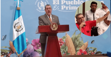 Presidente Bernardo Arévalo señala el castigo que tendrán los maestros que están haciendo bloqueos