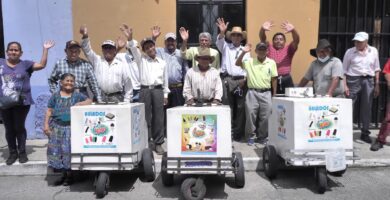 Gran Rifa de los Abuelitos Heladeros 2025