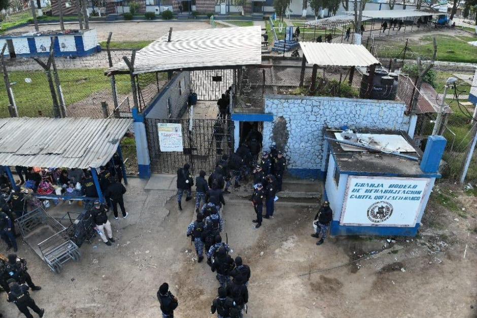 Requisa en cárcel de Cantel deja decomiso de celulares, drogas y objetos ilícitos