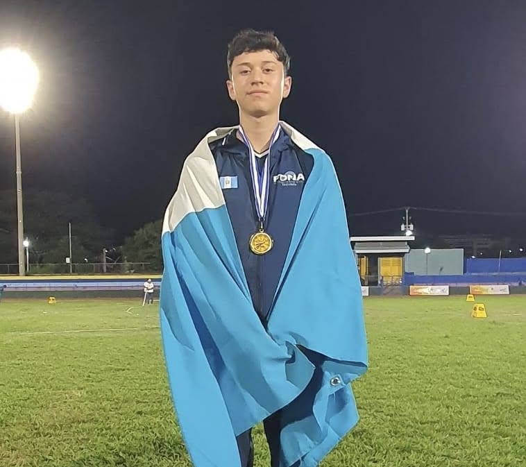 Momentos de la competencia de atletismo en Managua