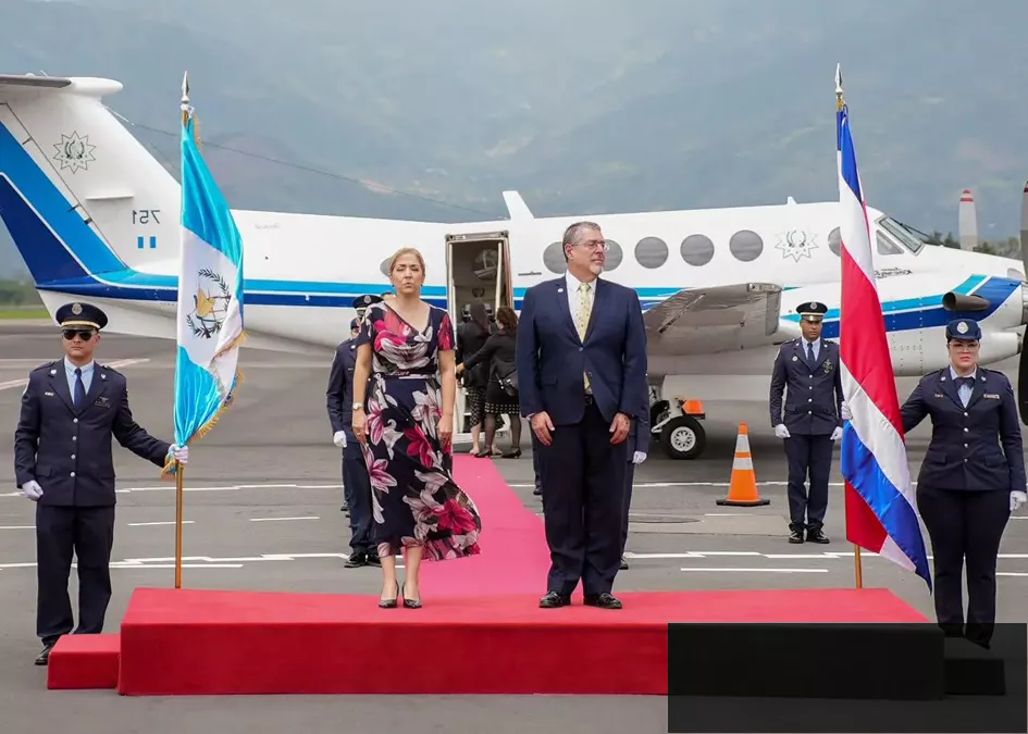 Arévalo se reunirá en Costa Rica con líderes de Honduras, Chile, EE. UU. y el Rey de España