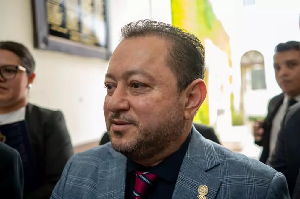 Byron García exige a la Corte Constitucionalidad resolver amparos para salvar elecciones en la USAC
