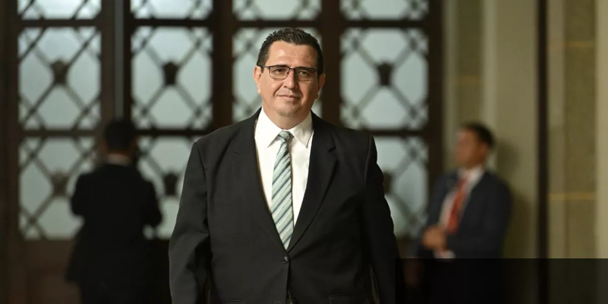 Gabriel García Luna durante el proceso de selección para fiscal general