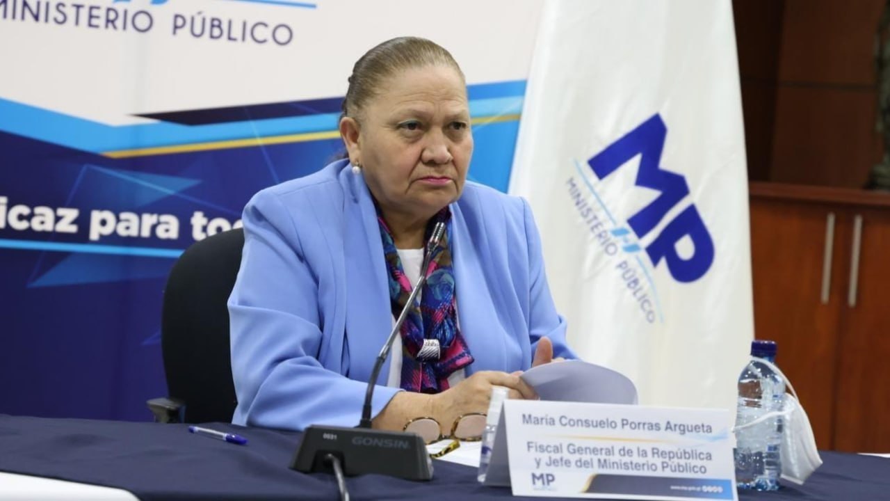 Consuelo Porras en el Ministerio Público