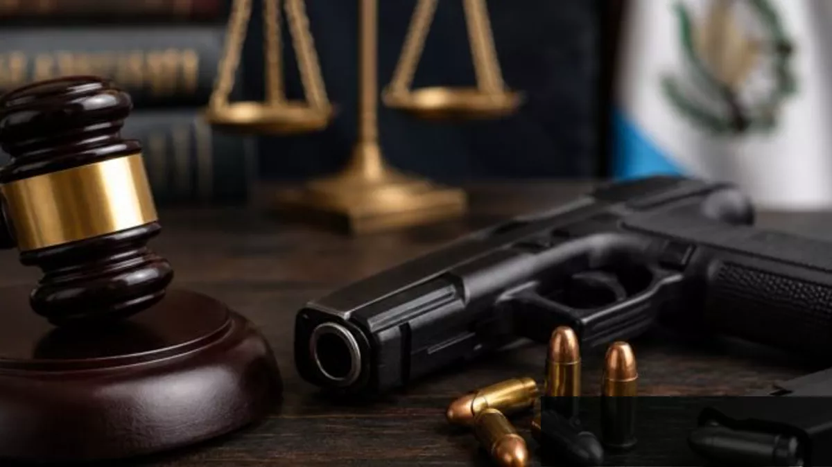 Propuesta busca limitar beneficios judiciales para quienes portan armas sin licencia