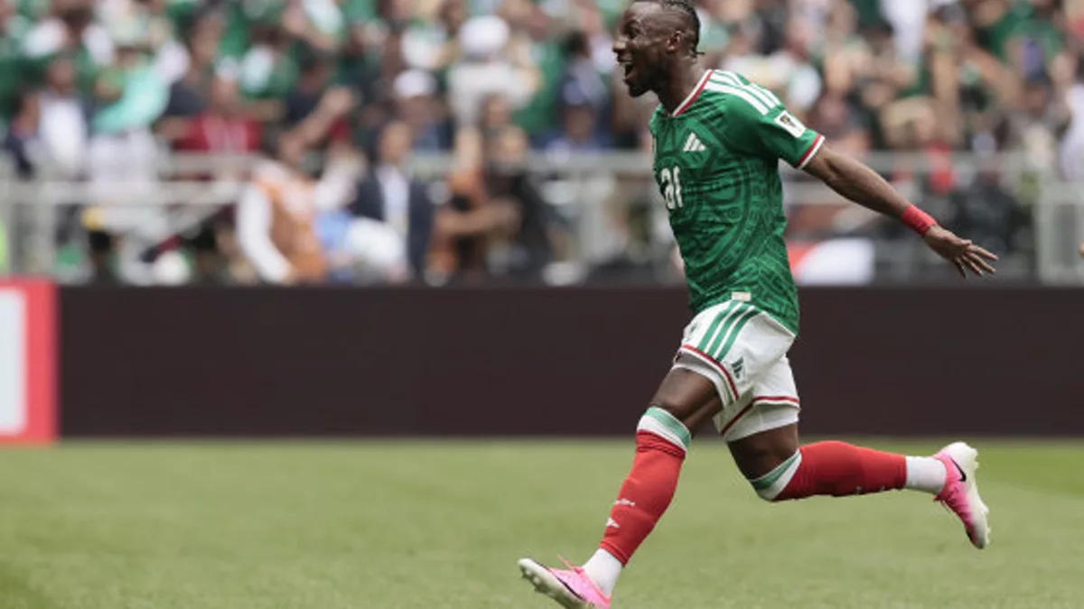 Julián Quiñones celebra el primer gol del Mundial 2026