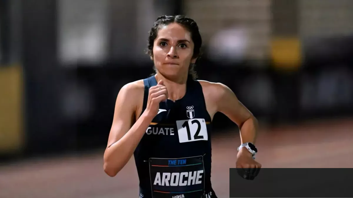 Viviana Aroche rompe 34 años de sequía y gana la Media Maratón de Cobán
